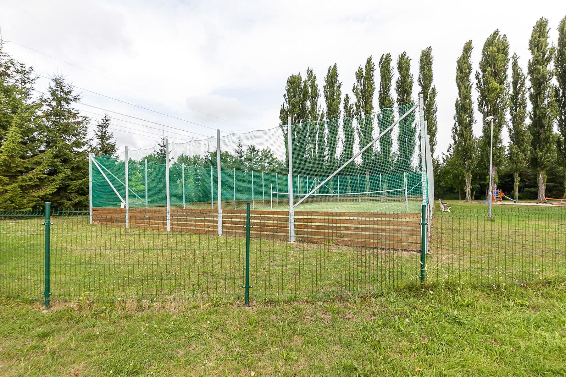 Prodej pozemku 2.145 m², Dolany, Dolany, Středočeský kraj Prodej pozemku 2.145 m², Dolany, Dolany, Středočeský kraj