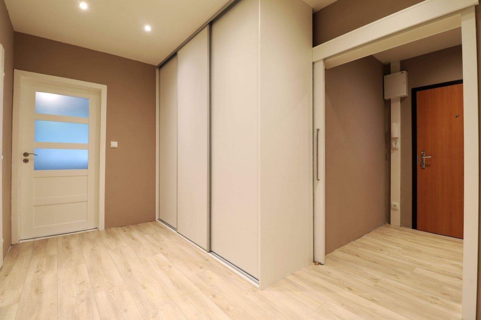 Pronájem bytu 3+1 76 m², Platónova, Praha, Praha Pronájem bytu 3+1 76 m², Platónova, Praha, Praha