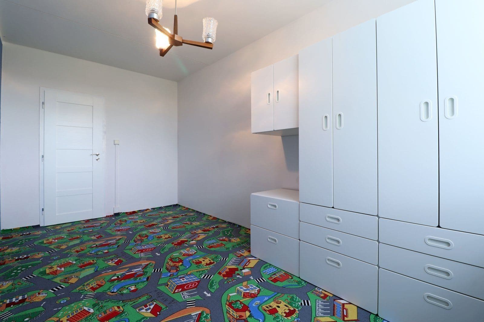 Pronájem bytu 3+1 76 m², Platónova, Praha, Praha Pronájem bytu 3+1 76 m², Platónova, Praha, Praha