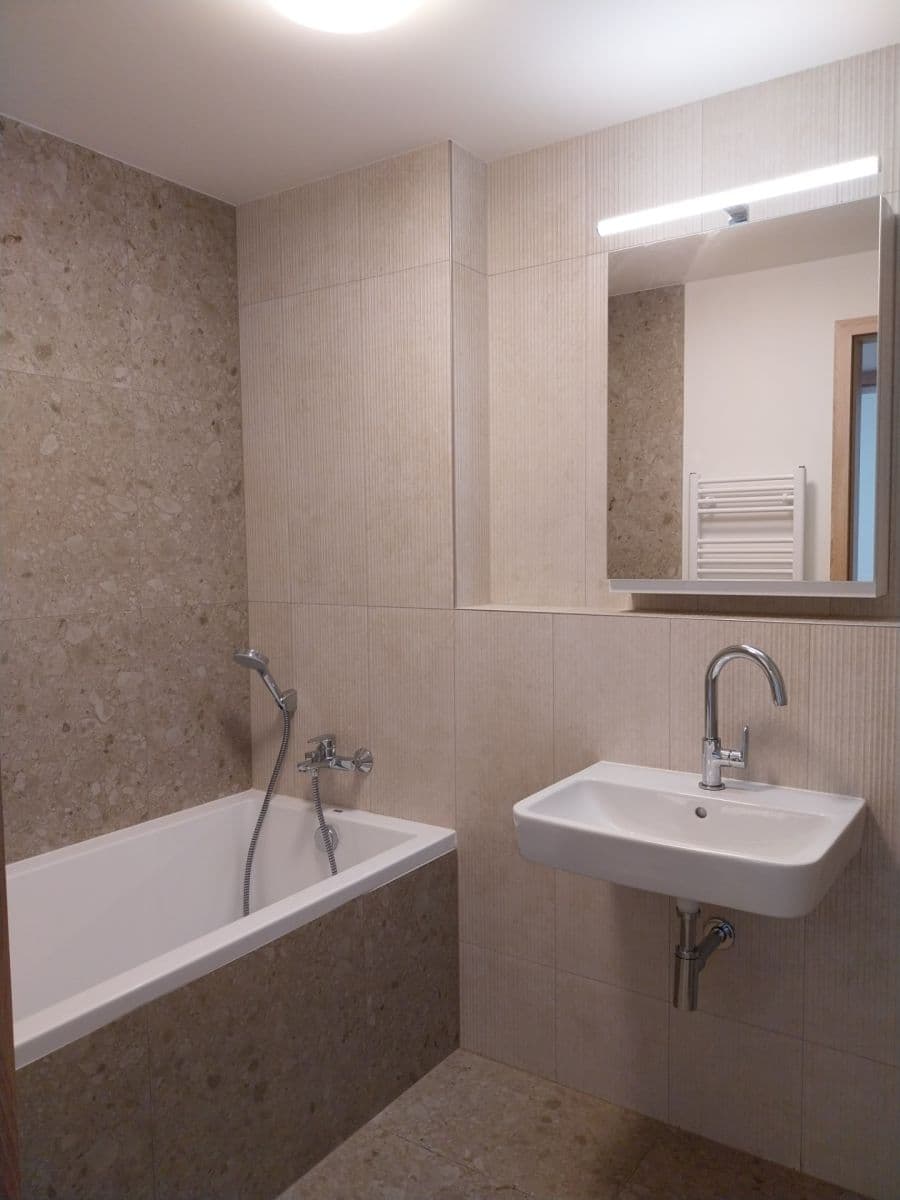 Pronájem bytu 3+kk 65 m², Dřevčická, Brandýs nad Labem-Stará Boleslav, Středočeský kraj Pronájem bytu 3+kk 65 m², Dřevčická, Brandýs nad Labem-Stará Boleslav, Středočeský kraj
