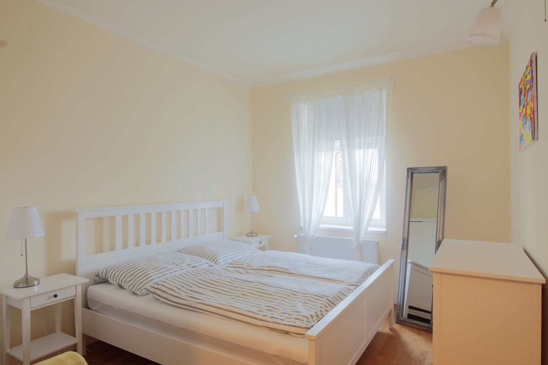 Pronájem bytu 60 m², Rumunská, Praha, Praha Pronájem bytu 60 m², Rumunská, Praha, Praha