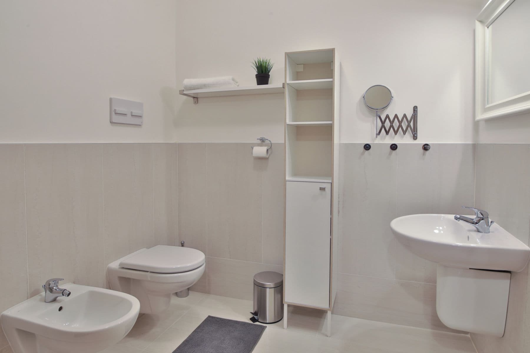 Pronájem bytu 60 m², Rumunská, Praha, Praha Pronájem bytu 60 m², Rumunská, Praha, Praha