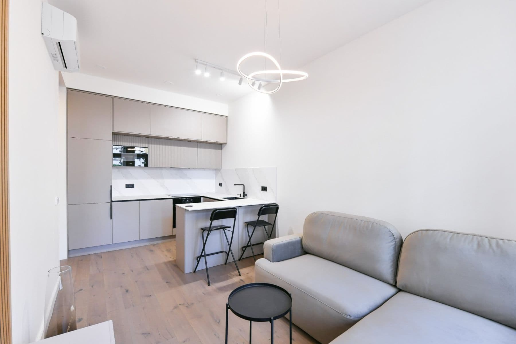 Pronájem bytu 2+kk 44 m², Na Spojce, Praha, Praha Pronájem bytu 2+kk 44 m², Na Spojce, Praha, Praha