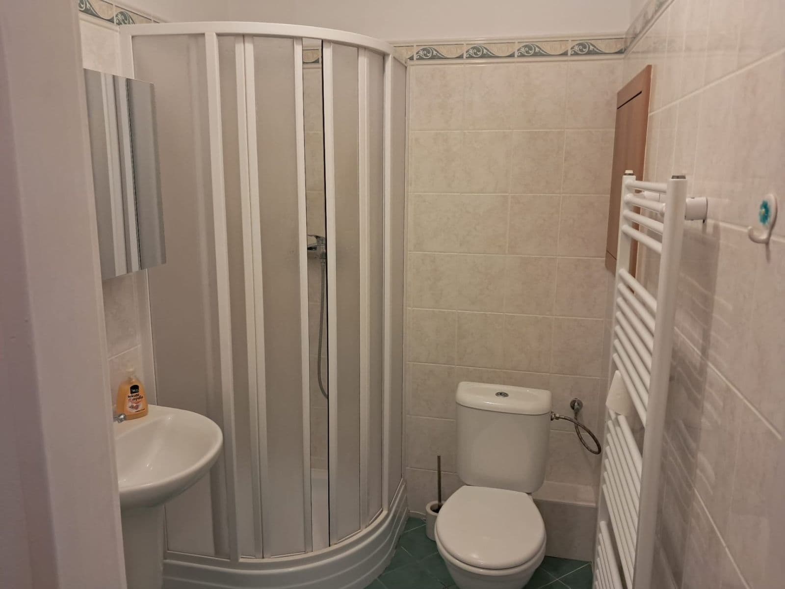 Pronájem bytu 1+kk 33 m², gen. Píky, Olomouc, Olomoucký kraj Pronájem bytu 1+kk 33 m², gen. Píky, Olomouc, Olomoucký kraj