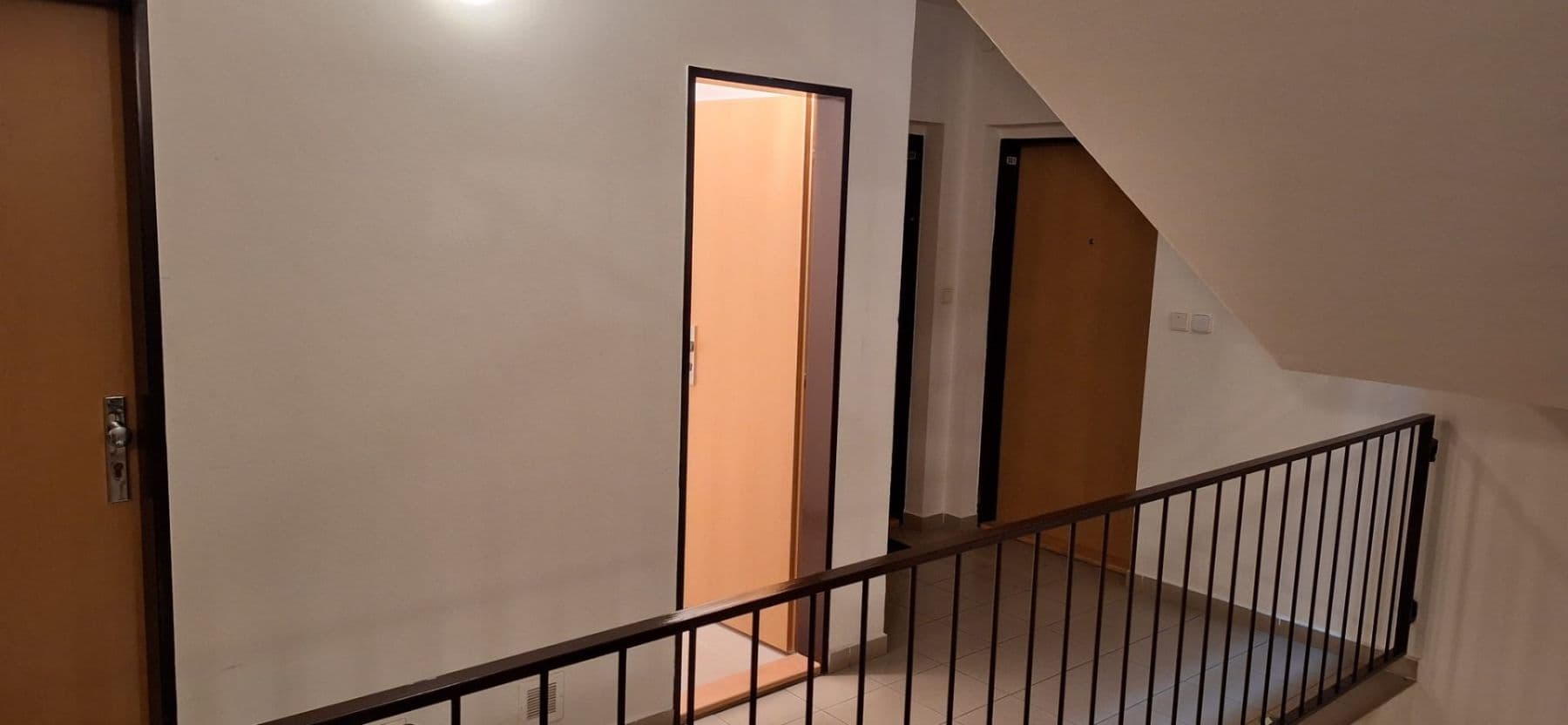 Pronájem bytu 1+kk 33 m², gen. Píky, Olomouc, Olomoucký kraj Pronájem bytu 1+kk 33 m², gen. Píky, Olomouc, Olomoucký kraj