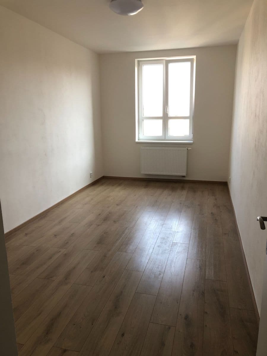Pronájem bytu 2+kk 48 m², Dolní, Praha, Praha Pronájem bytu 2+kk 48 m², Dolní, Praha, Praha