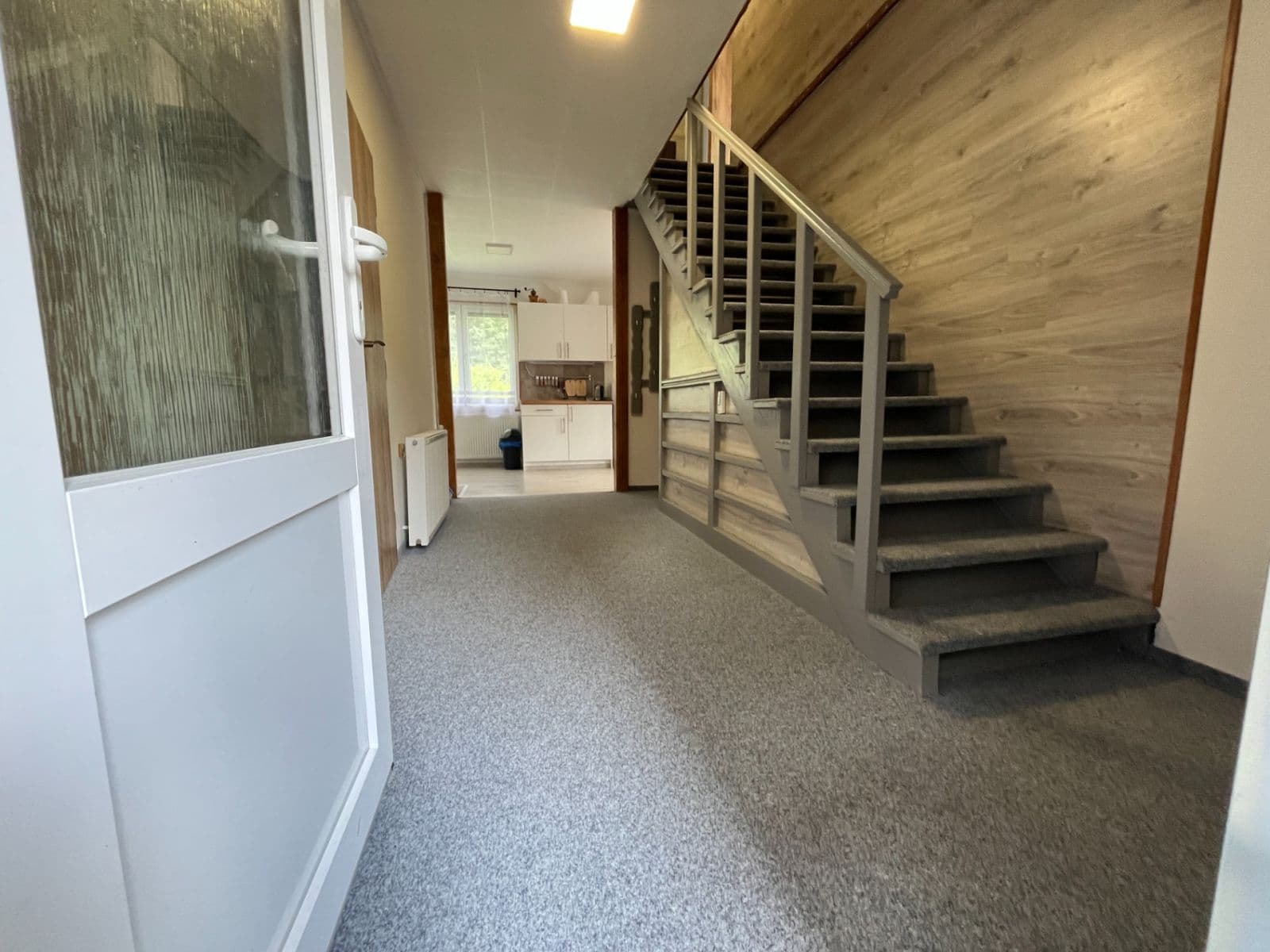 Prodej domu 112 m², pozemek 708 m², Hradečno, Středočeský kraj Prodej domu 112 m², pozemek 708 m², Hradečno, Středočeský kraj