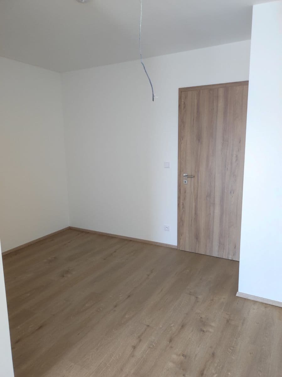 Pronájem bytu 1+kk 35 m², třída Generála Píky, Brno, Jihomoravský kraj Pronájem bytu 1+kk 35 m², třída Generála Píky, Brno, Jihomoravský kraj
