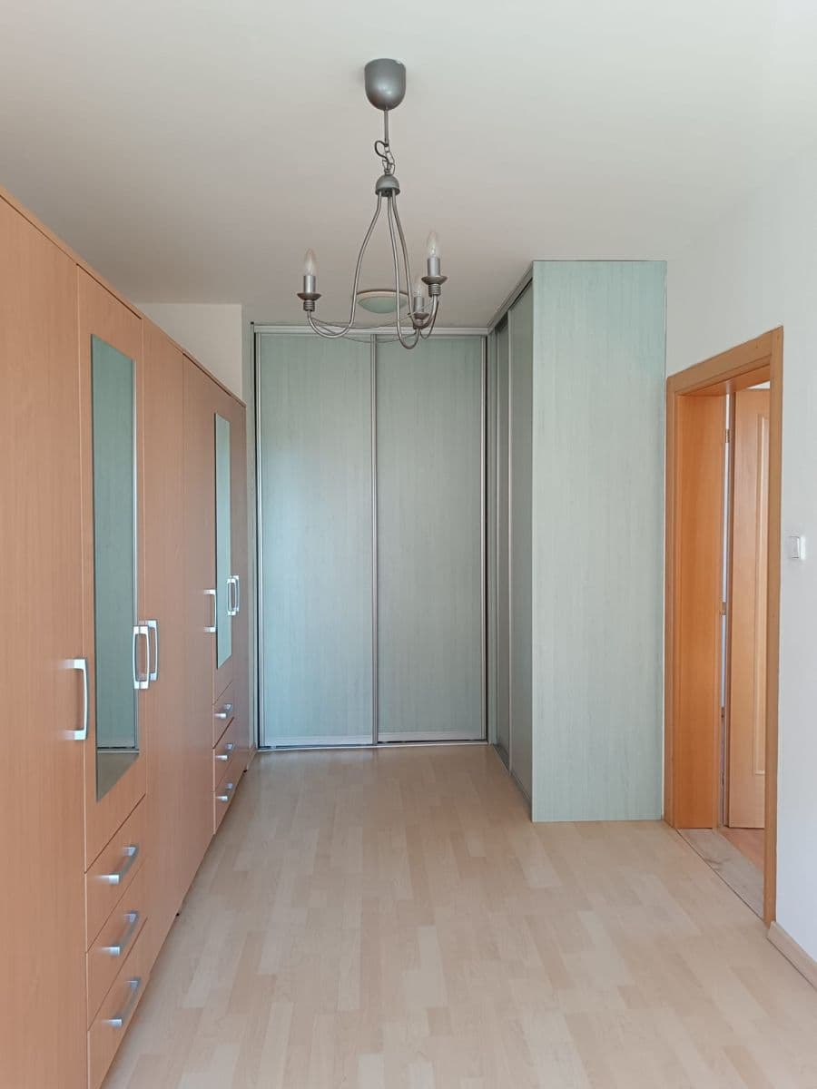 Pronájem bytu 3+1 77 m², Krosenská, Praha, Praha Pronájem bytu 3+1 77 m², Krosenská, Praha, Praha