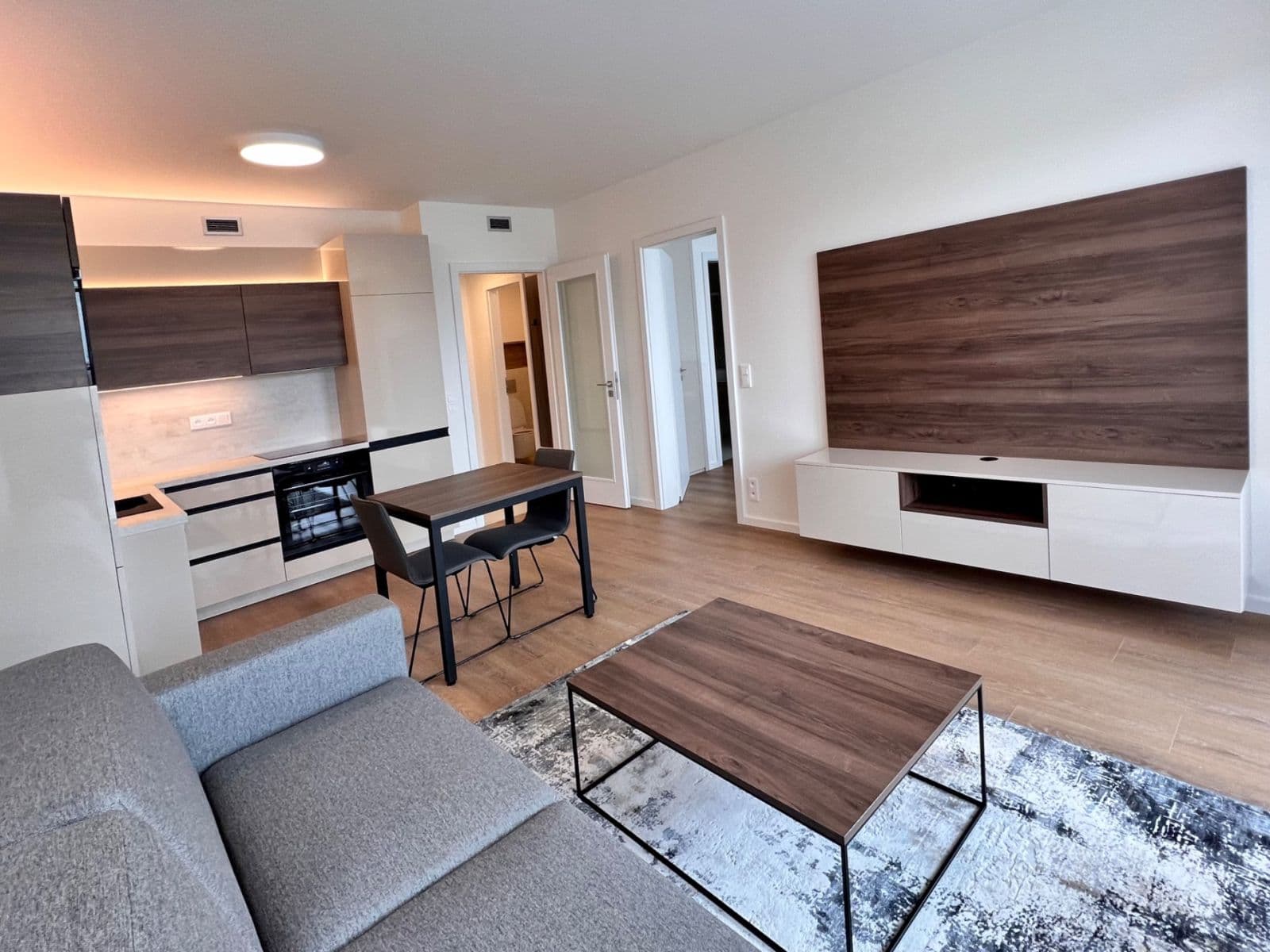 Pronájem bytu 2+kk 53 m², U Plynárny, Praha, Praha Pronájem bytu 2+kk 53 m², U Plynárny, Praha, Praha