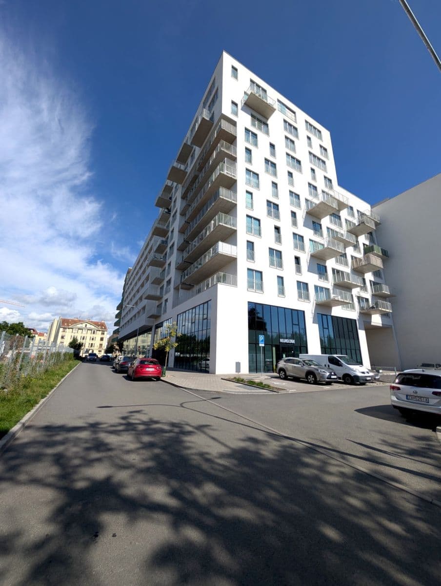 Pronájem bytu 2+kk 64 m², Nové sady, Brno, Jihomoravský kraj Pronájem bytu 2+kk 64 m², Nové sady, Brno, Jihomoravský kraj