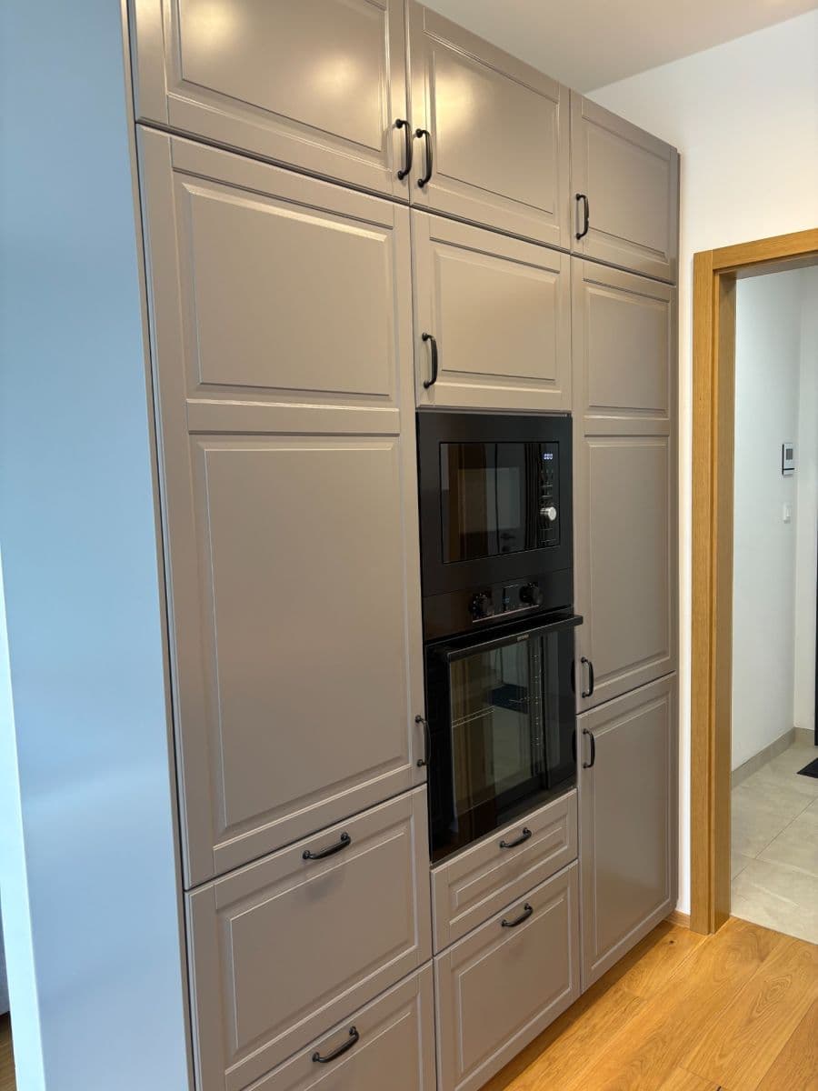 Pronájem bytu 1+kk 33 m², Vladimíra Kobranova, Praha, Praha Pronájem bytu 1+kk 33 m², Vladimíra Kobranova, Praha, Praha