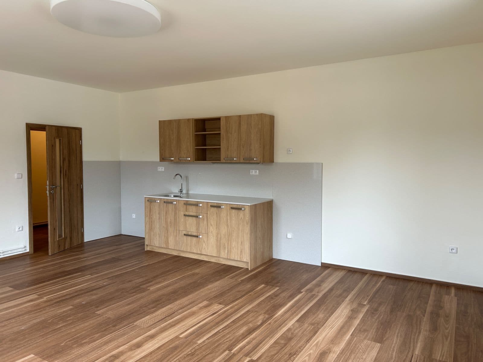 Pronájem bytu 3+kk 93 m², Krucemburk, Kraj Vysočina Pronájem bytu 3+kk 93 m², Krucemburk, Kraj Vysočina