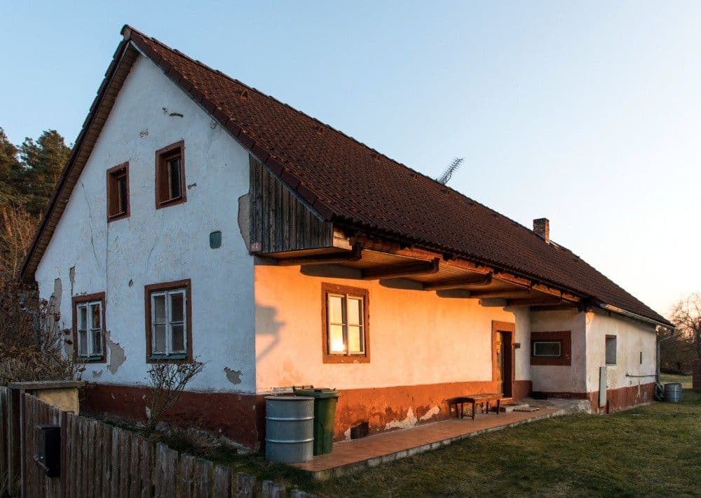 Prodej chaty, chalupy 92 m², pozemek 1.114 m², Mnichovo Hradiště, Středočeský kraj Prodej chaty, chalupy 92 m², pozemek 1.114 m², Mnichovo Hradiště, Středočeský kraj