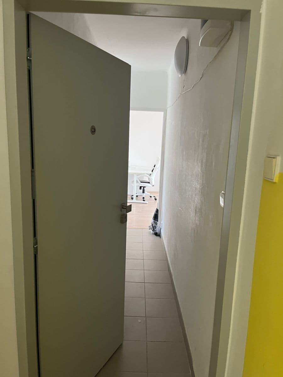 Prodej bytu 2+1 48 m², Malá Plynární, Praha, Praha Prodej bytu 2+1 48 m², Malá Plynární, Praha, Praha