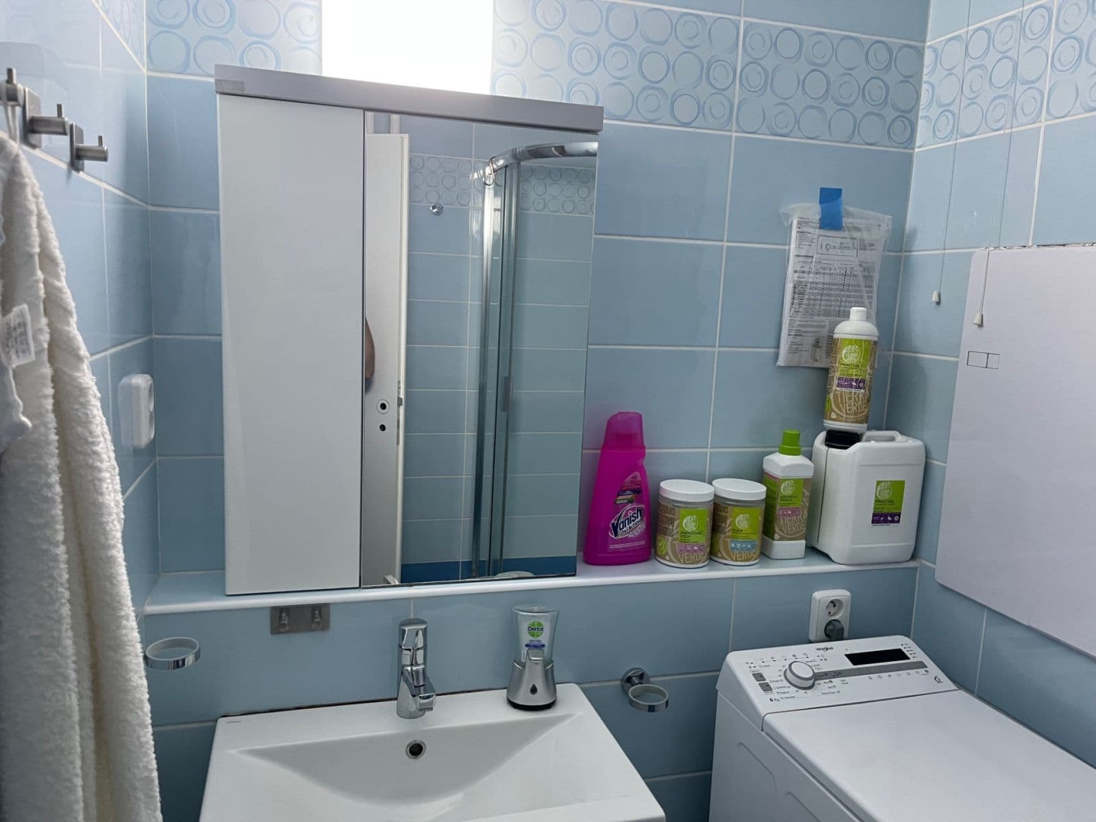 Prodej bytu 2+1 48 m², Malá Plynární, Praha, Praha Prodej bytu 2+1 48 m², Malá Plynární, Praha, Praha