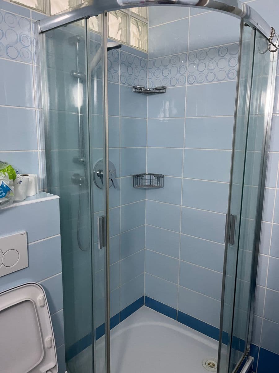 Prodej bytu 2+1 48 m², Malá Plynární, Praha, Praha Prodej bytu 2+1 48 m², Malá Plynární, Praha, Praha