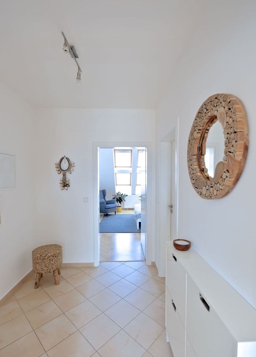 Pronájem bytu 57 m², Varšavská, Praha, Praha Pronájem bytu 57 m², Varšavská, Praha, Praha