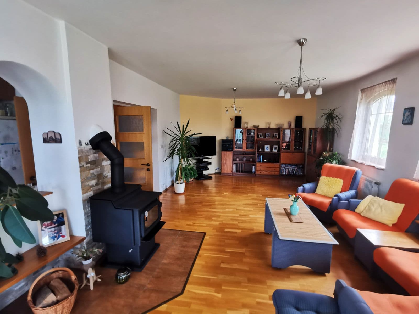 Prodej domu 282 m², pozemek 2.150 m², Přerov nad Labem, Středočeský kraj Prodej domu 282 m², pozemek 2.150 m², Přerov nad Labem, Středočeský kraj