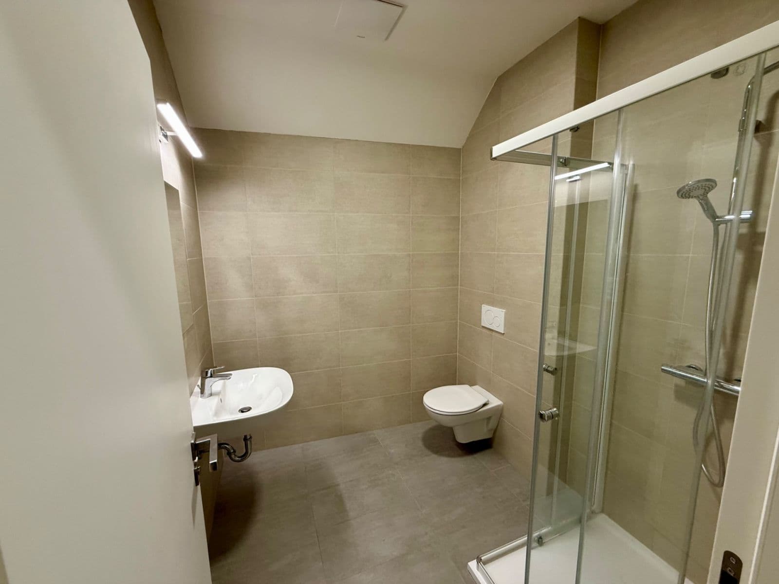 Pronájem bytu 1+kk 24 m², Pod Rybníkem, Praha, Praha Pronájem bytu 1+kk 24 m², Pod Rybníkem, Praha, Praha