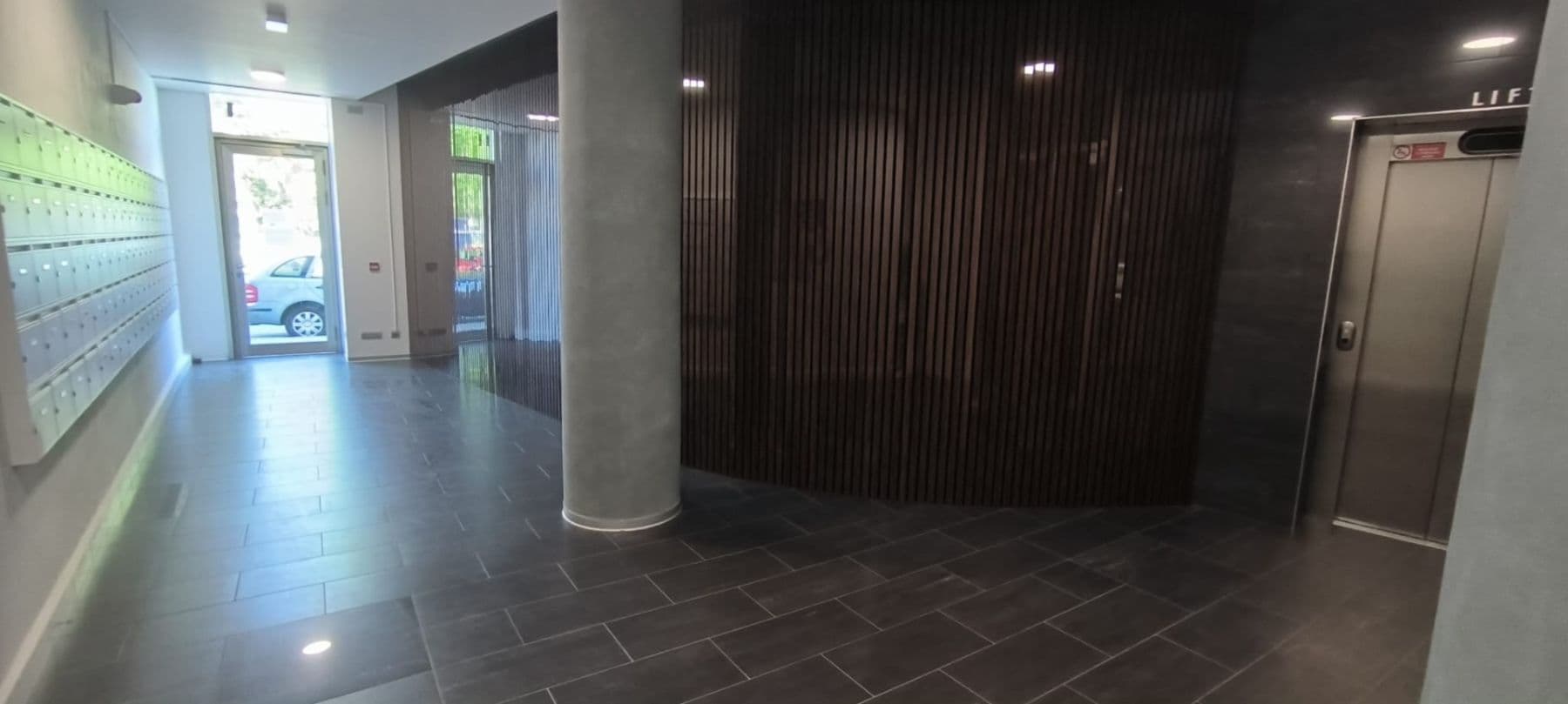 Pronájem bytu 1+kk 30 m², Suchdolské náměstí, Praha, Praha Pronájem bytu 1+kk 30 m², Suchdolské náměstí, Praha, Praha