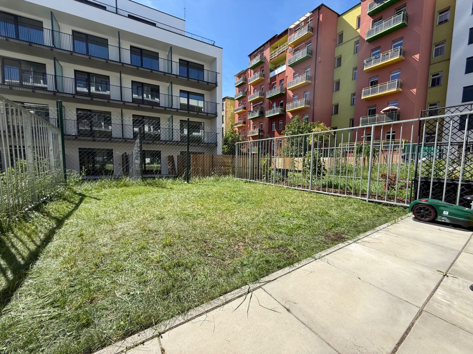 Pronájem bytu 1+kk 28 m², Spolková, Brno, Jihomoravský kraj Pronájem bytu 1+kk 28 m², Spolková, Brno, Jihomoravský kraj