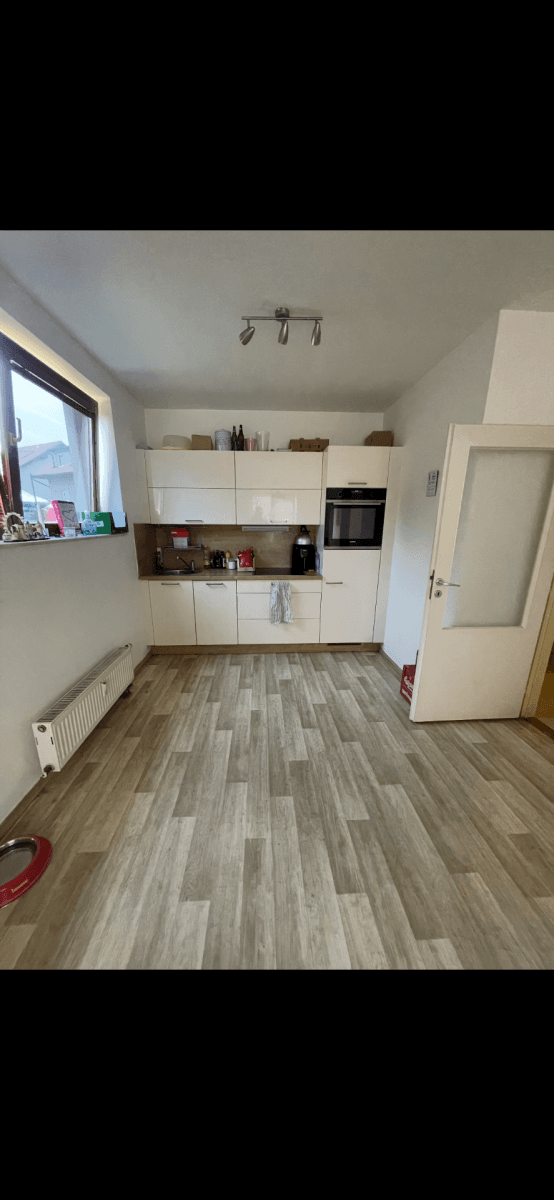 Pronájem bytu 2+kk 45 m², Zimní, Hostivice, Středočeský kraj Pronájem bytu 2+kk 45 m², Zimní, Hostivice, Středočeský kraj