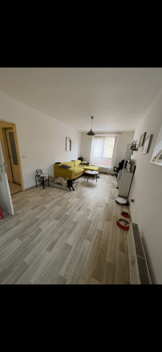 Pronájem bytu 2+kk 45 m², Zimní, Hostivice, Středočeský kraj Pronájem bytu 2+kk 45 m², Zimní, Hostivice, Středočeský kraj