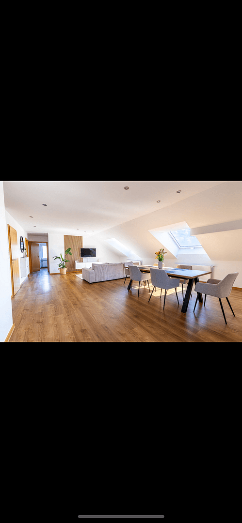Prodej domu 283 m², pozemek 570 m², Rimpar, Bavorsko Prodej domu 283 m², pozemek 570 m², Rimpar, Bavorsko