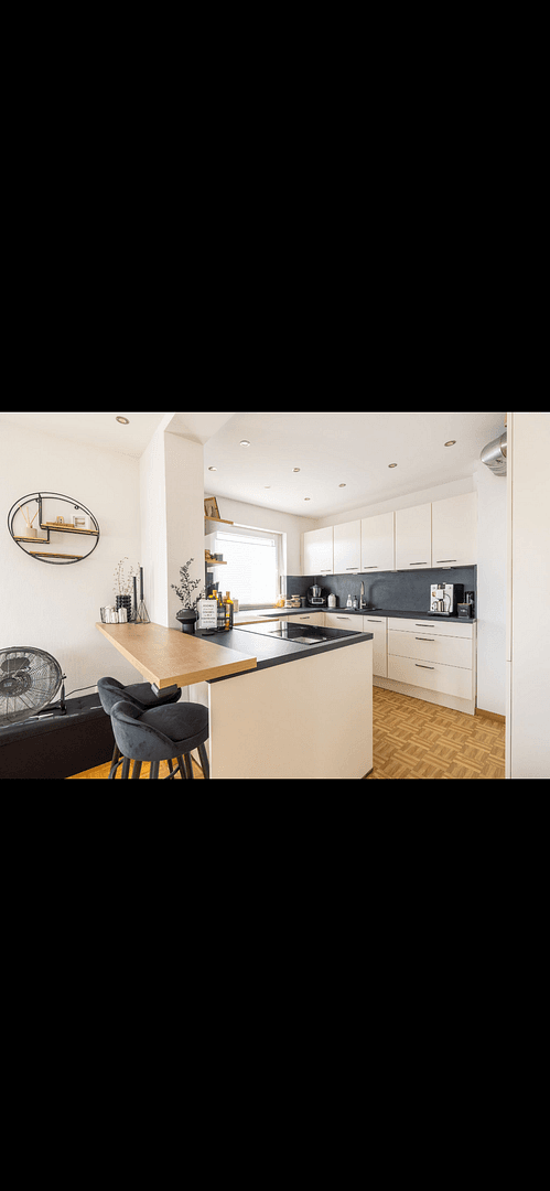 Prodej domu 283 m², pozemek 570 m², Rimpar, Bavorsko Prodej domu 283 m², pozemek 570 m², Rimpar, Bavorsko