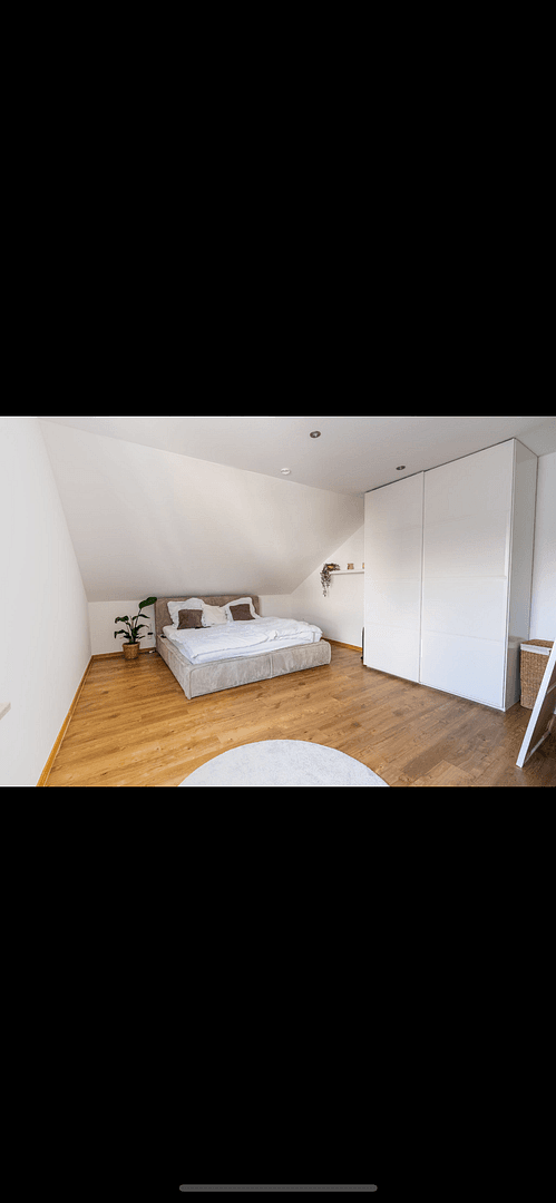 Prodej domu 283 m², pozemek 570 m², Rimpar, Bavorsko Prodej domu 283 m², pozemek 570 m², Rimpar, Bavorsko