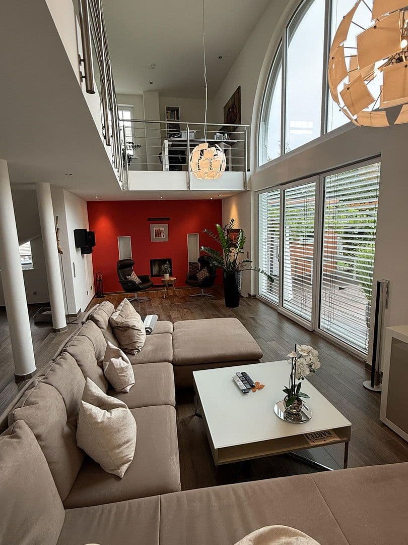 Prodej domu 190 m², pozemek 621 m², Kerpen, Severní Porýní-Vestfálsko Prodej domu 190 m², pozemek 621 m², Kerpen, Severní Porýní-Vestfálsko