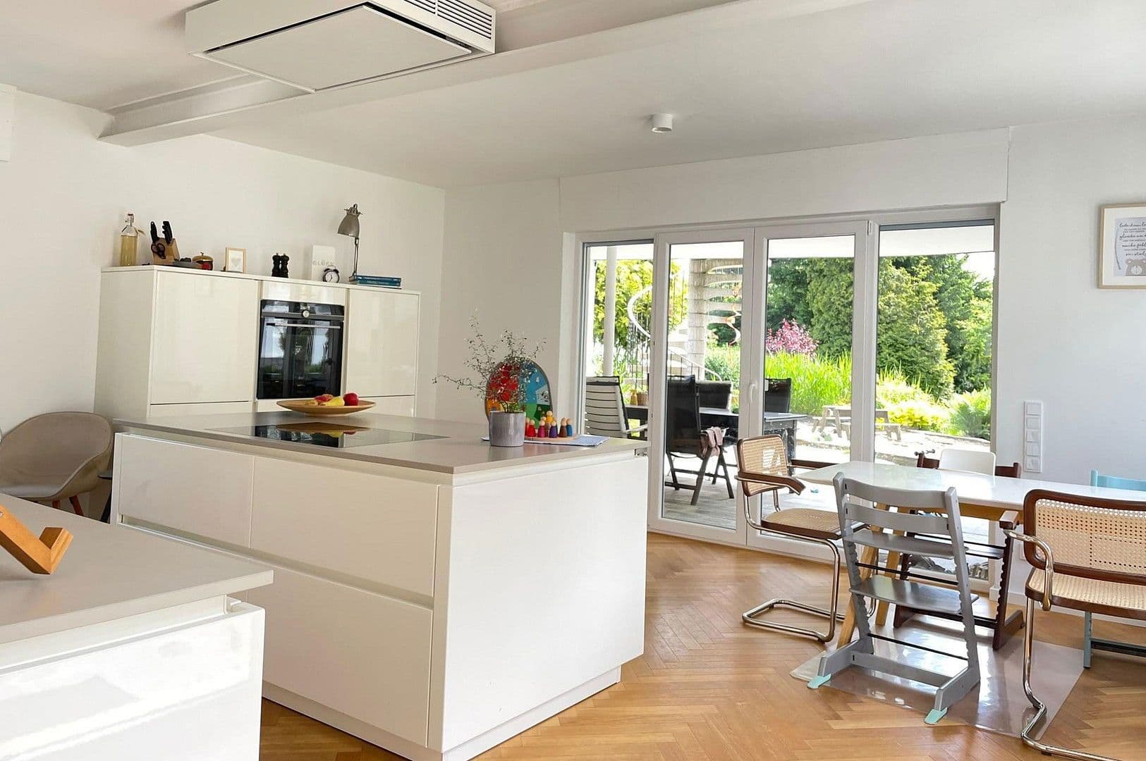 Prodej domu 207 m², pozemek 1.094 m², Unna, Severní Porýní-Vestfálsko Prodej domu 207 m², pozemek 1.094 m², Unna, Severní Porýní-Vestfálsko