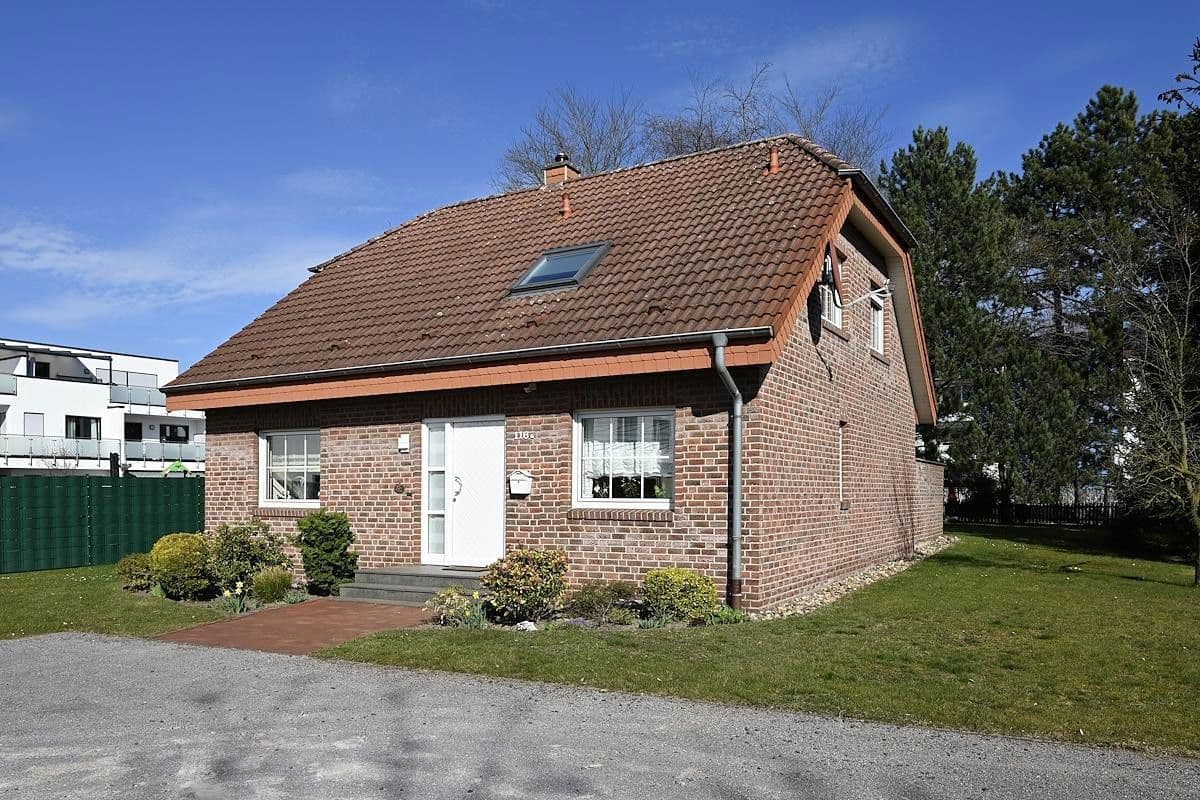 Prodej domu 140 m², pozemek 1.719 m², Lünen, Severní Porýní-Vestfálsko Prodej domu 140 m², pozemek 1.719 m², Lünen, Severní Porýní-Vestfálsko