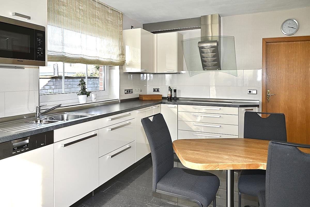 Prodej domu 140 m², pozemek 1.719 m², Lünen, Severní Porýní-Vestfálsko Prodej domu 140 m², pozemek 1.719 m², Lünen, Severní Porýní-Vestfálsko