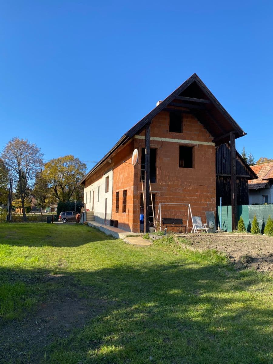 Prodej domu 210 m², pozemek 1.400 m², Bobrovec, Žilinský kraj Prodej domu 210 m², pozemek 1.400 m², Bobrovec, Žilinský kraj