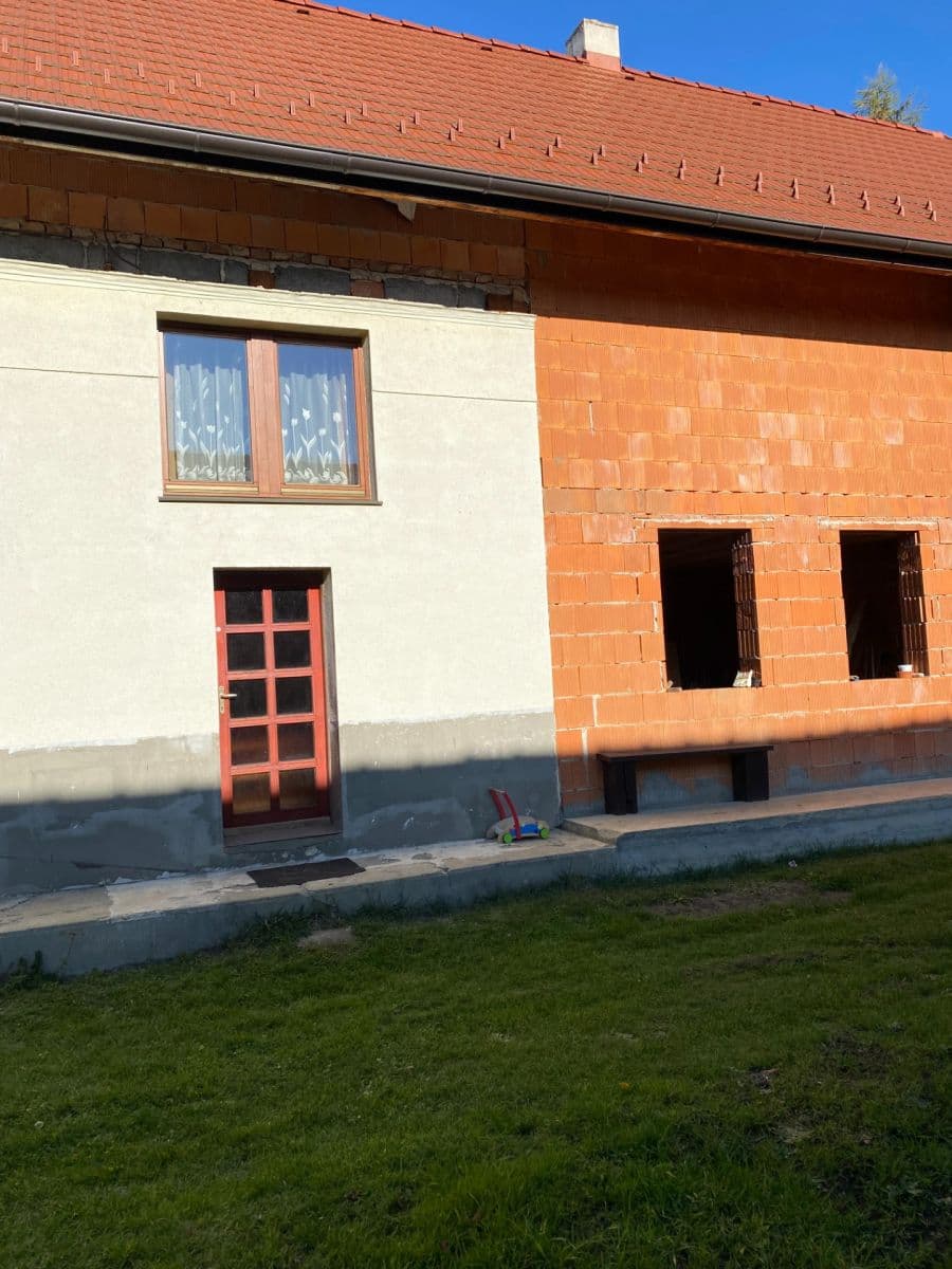 Prodej domu 210 m², pozemek 1.400 m², Bobrovec, Žilinský kraj Prodej domu 210 m², pozemek 1.400 m², Bobrovec, Žilinský kraj