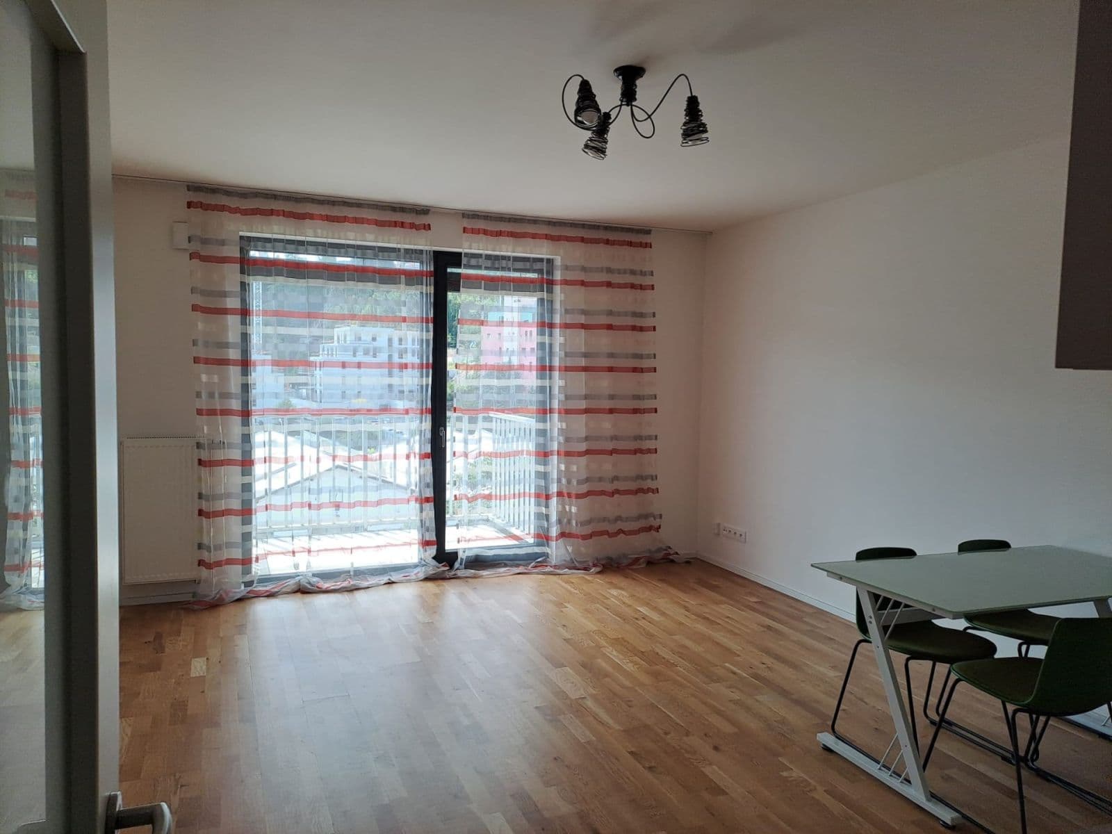 Pronájem bytu 1+kk 35 m², Plzeňská, Praha, Praha Pronájem bytu 1+kk 35 m², Plzeňská, Praha, Praha