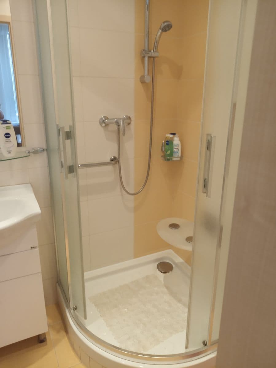 Pronájem bytu 3+1 67 m², Obránců míru, Třebíč, Kraj Vysočina Pronájem bytu 3+1 67 m², Obránců míru, Třebíč, Kraj Vysočina