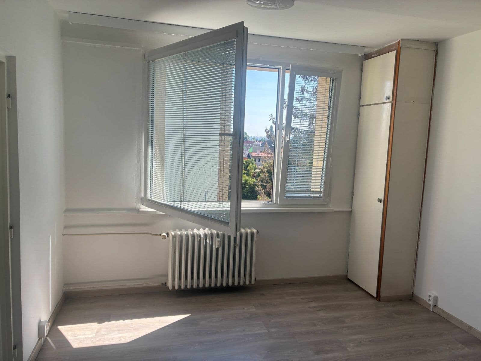 Pronájem bytu 2+kk 35 m², Zahradní, Bohušovice nad Ohří, Ústecký kraj Pronájem bytu 2+kk 35 m², Zahradní, Bohušovice nad Ohří, Ústecký kraj