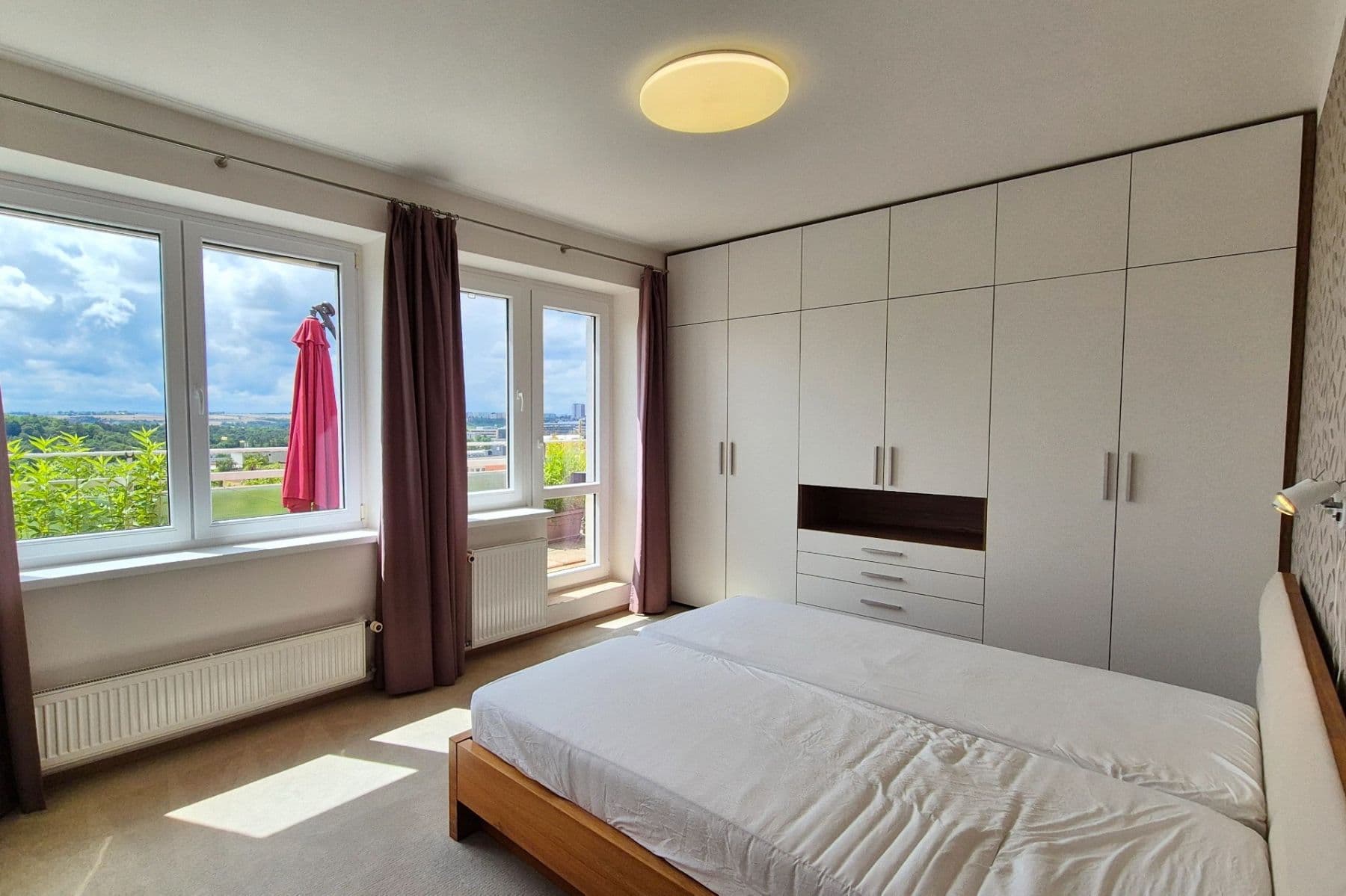 Pronájem bytu 4+1 116 m², U Kříže, Praha, Praha Pronájem bytu 4+1 116 m², U Kříže, Praha, Praha