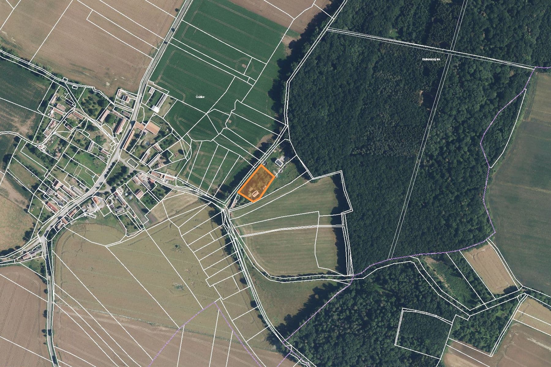 Prodej pozemku 2.621 m², Únětice, Údrnice, Královéhradecký kraj Prodej pozemku 2.621 m², Únětice, Údrnice, Královéhradecký kraj