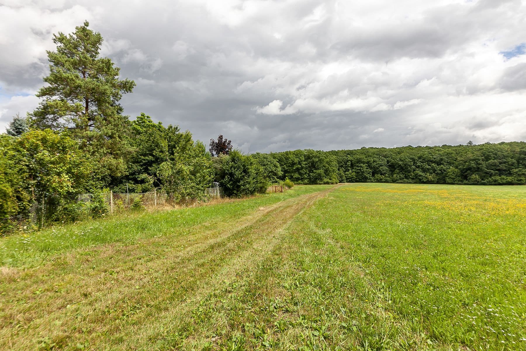 Prodej pozemku 2.621 m², Únětice, Údrnice, Královéhradecký kraj Prodej pozemku 2.621 m², Únětice, Údrnice, Královéhradecký kraj