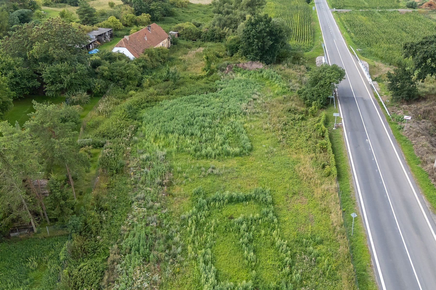 Prodej pozemku 1.161 m², Ješín, Velvary, Středočeský kraj Prodej pozemku 1.161 m², Ješín, Velvary, Středočeský kraj