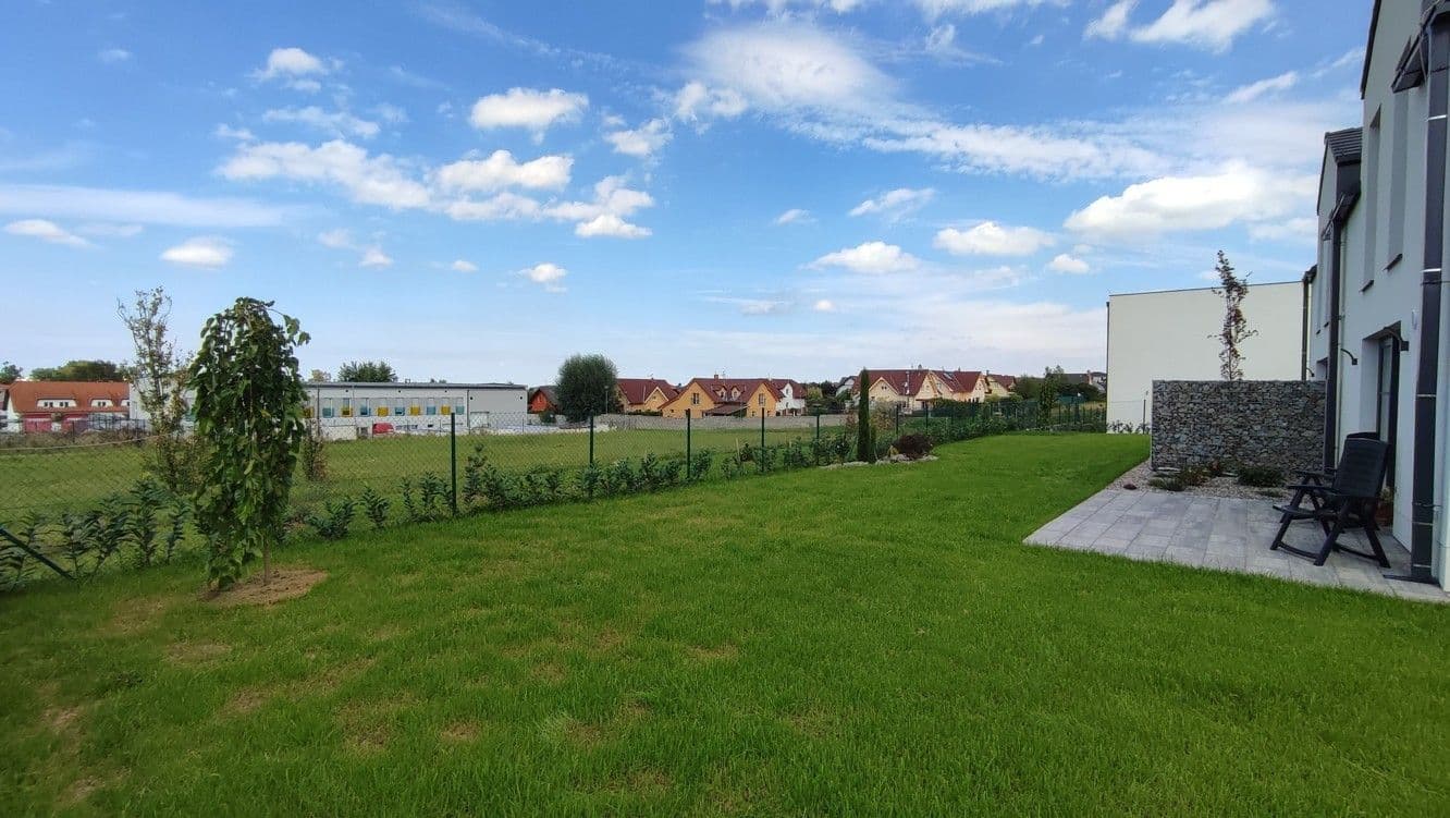 Pronájem domu 150 m², pozemek 320 m², Nad Rybníkem, Herink, Středočeský kraj Pronájem domu 150 m², pozemek 320 m², Nad Rybníkem, Herink, Středočeský kraj