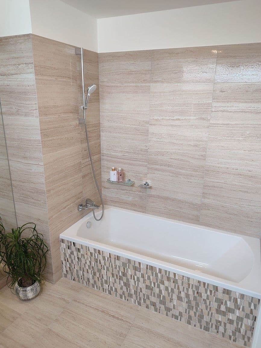 Pronájem domu 150 m², pozemek 320 m², Nad Rybníkem, Herink, Středočeský kraj Pronájem domu 150 m², pozemek 320 m², Nad Rybníkem, Herink, Středočeský kraj