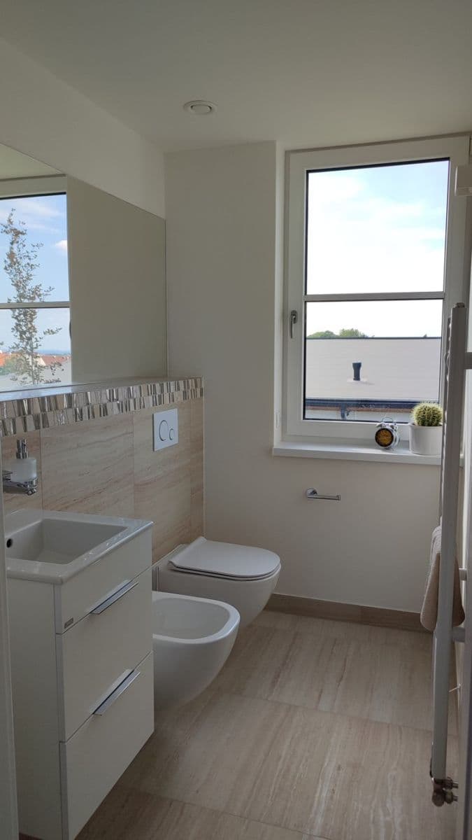 Pronájem domu 150 m², pozemek 320 m², Nad Rybníkem, Herink, Středočeský kraj Pronájem domu 150 m², pozemek 320 m², Nad Rybníkem, Herink, Středočeský kraj