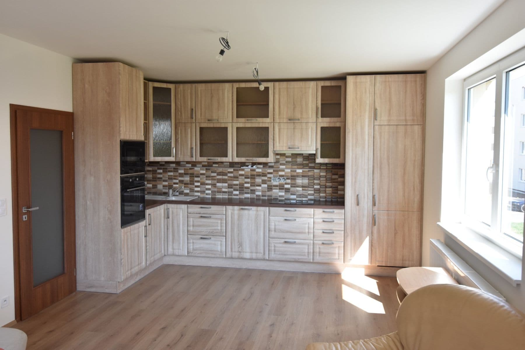 Pronájem bytu 3+kk 75 m², Armádní, Milovice, Středočeský kraj Pronájem bytu 3+kk 75 m², Armádní, Milovice, Středočeský kraj