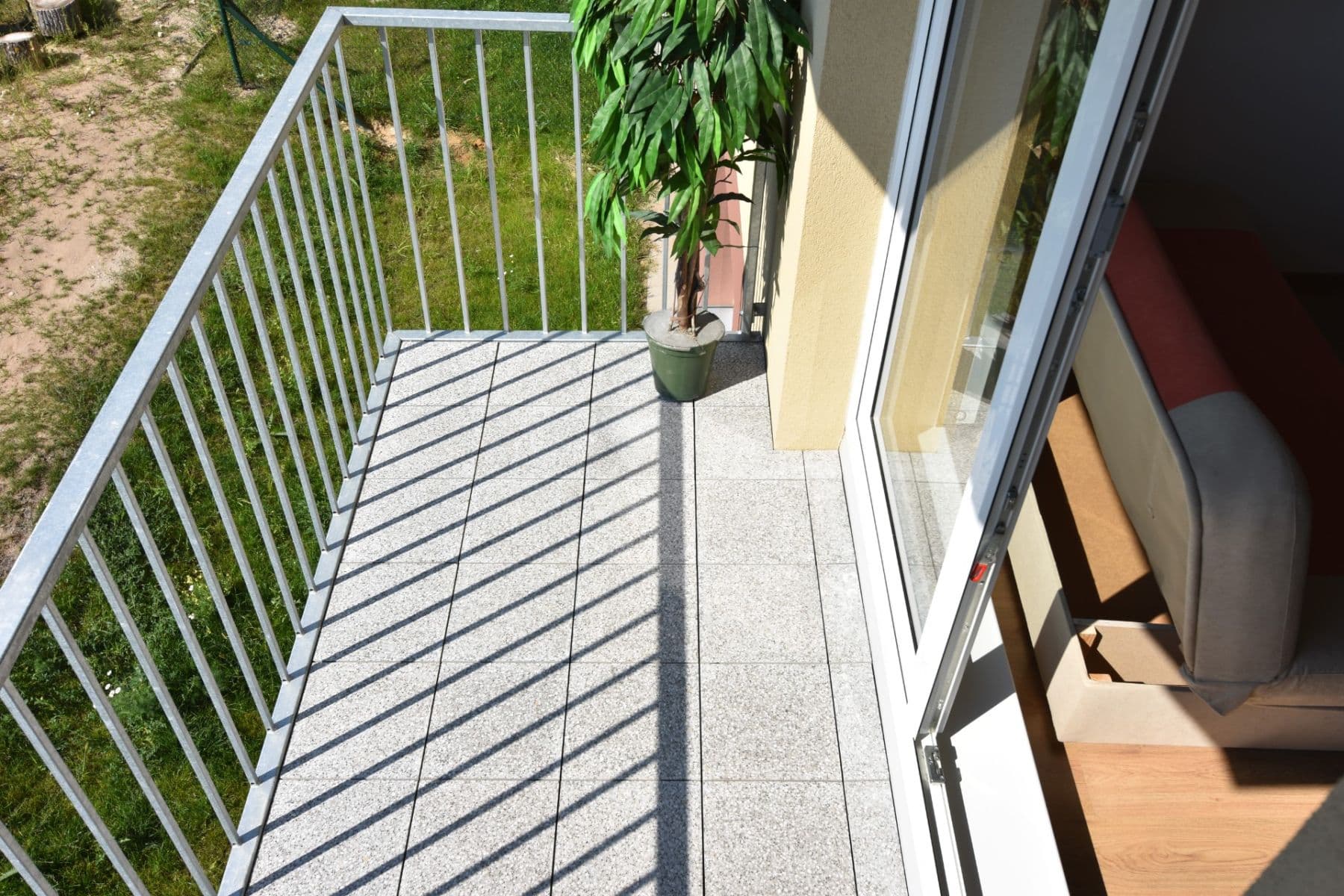 Pronájem bytu 3+kk 75 m², Armádní, Milovice, Středočeský kraj Pronájem bytu 3+kk 75 m², Armádní, Milovice, Středočeský kraj