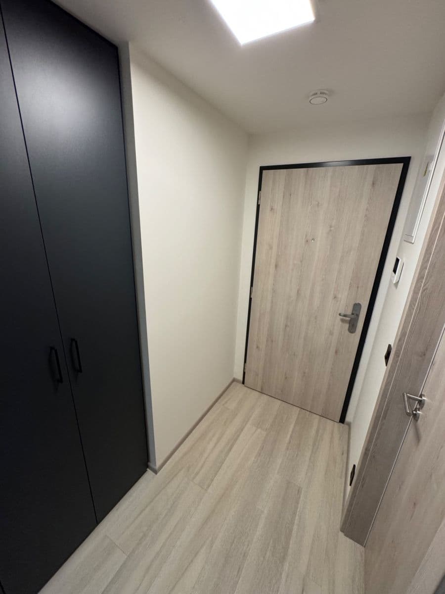 Pronájem bytu 2+kk 38 m², Na Zlíchově, Praha, Praha Pronájem bytu 2+kk 38 m², Na Zlíchově, Praha, Praha